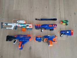 Nerf Spielzeug Set 5 Blaster mit Zubehör gebraucht
