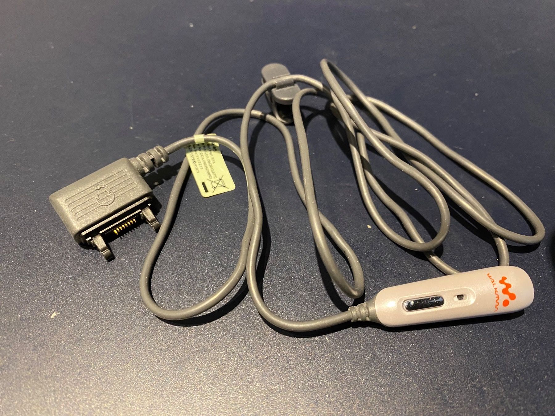 Cuffie: Konvolut  Headset /Ear-Kopfhörer, Samsung, iPhon, S-Ericsson – Usato da Herisau venduto da Fissore 1