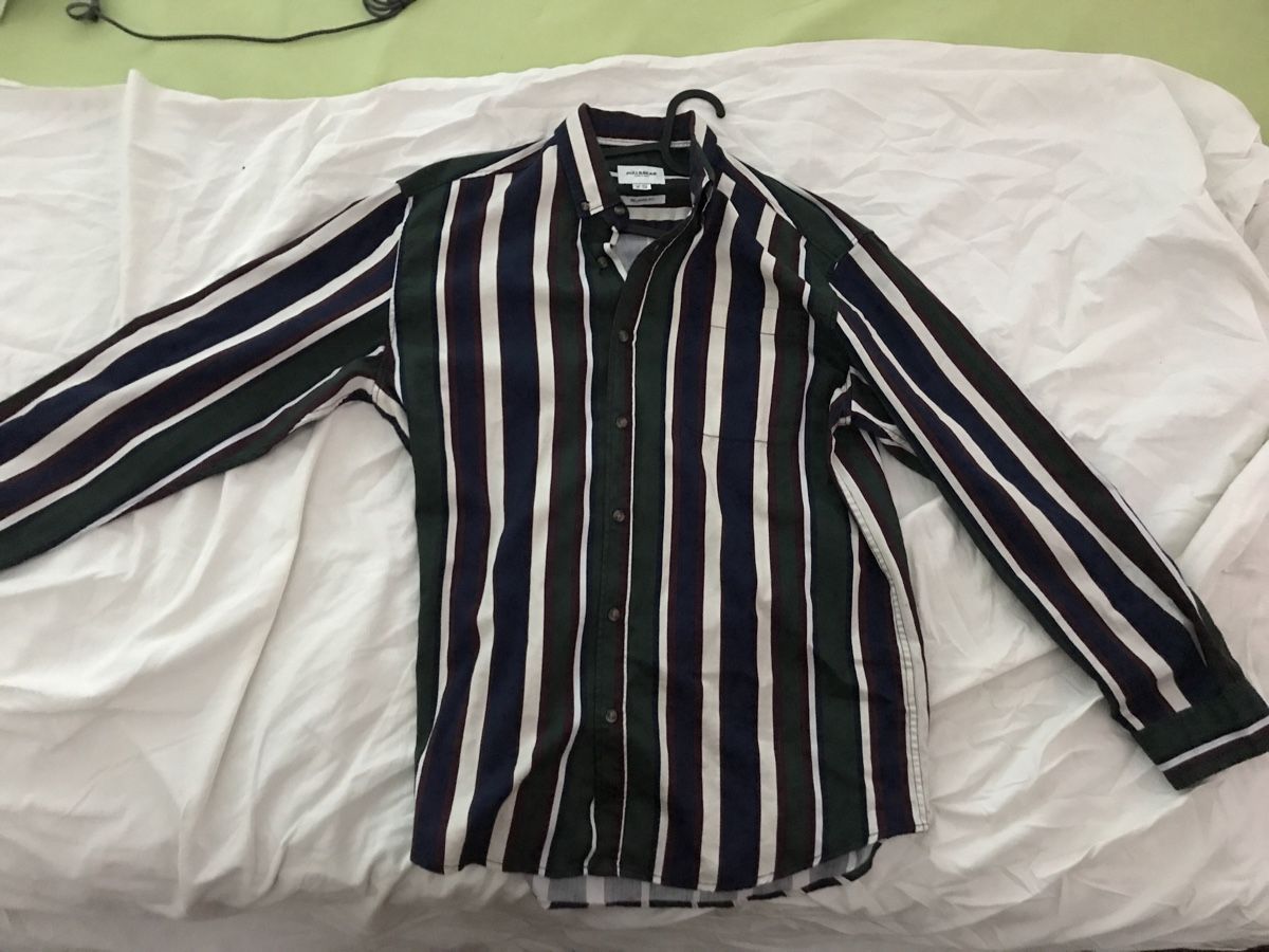Pull&Bear Hemden: Pull&Bear Hemd, Gr. M, gestreift – Gebraucht aus Basel von Gamebeard