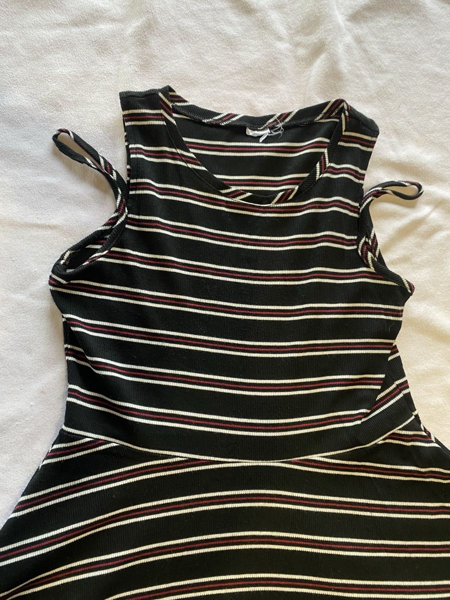 Vestiti & Gonne: LIQUIDATION!!! Très jolie robe taille 34-36 – Usato da Genève venduto da pilarina 1