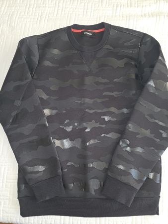 Très beau sweat Diesel original à motif camouflage noir/gris