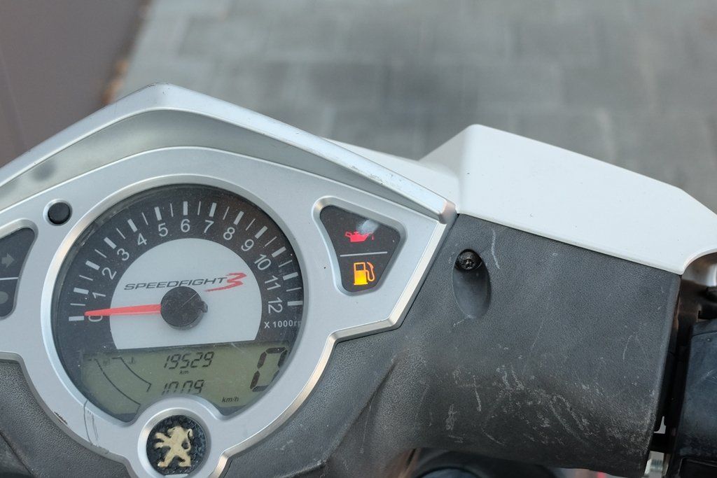 Peugeot Scooter: Peugeot 50 75kmh – Usato da Sargans venduto da pirelli146 5