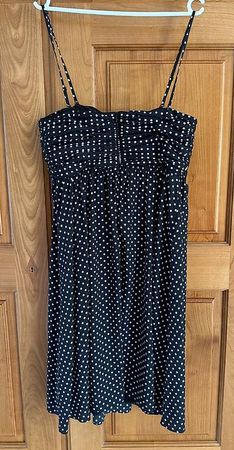 Sommerkleid mit Tupfen Grösse 42
