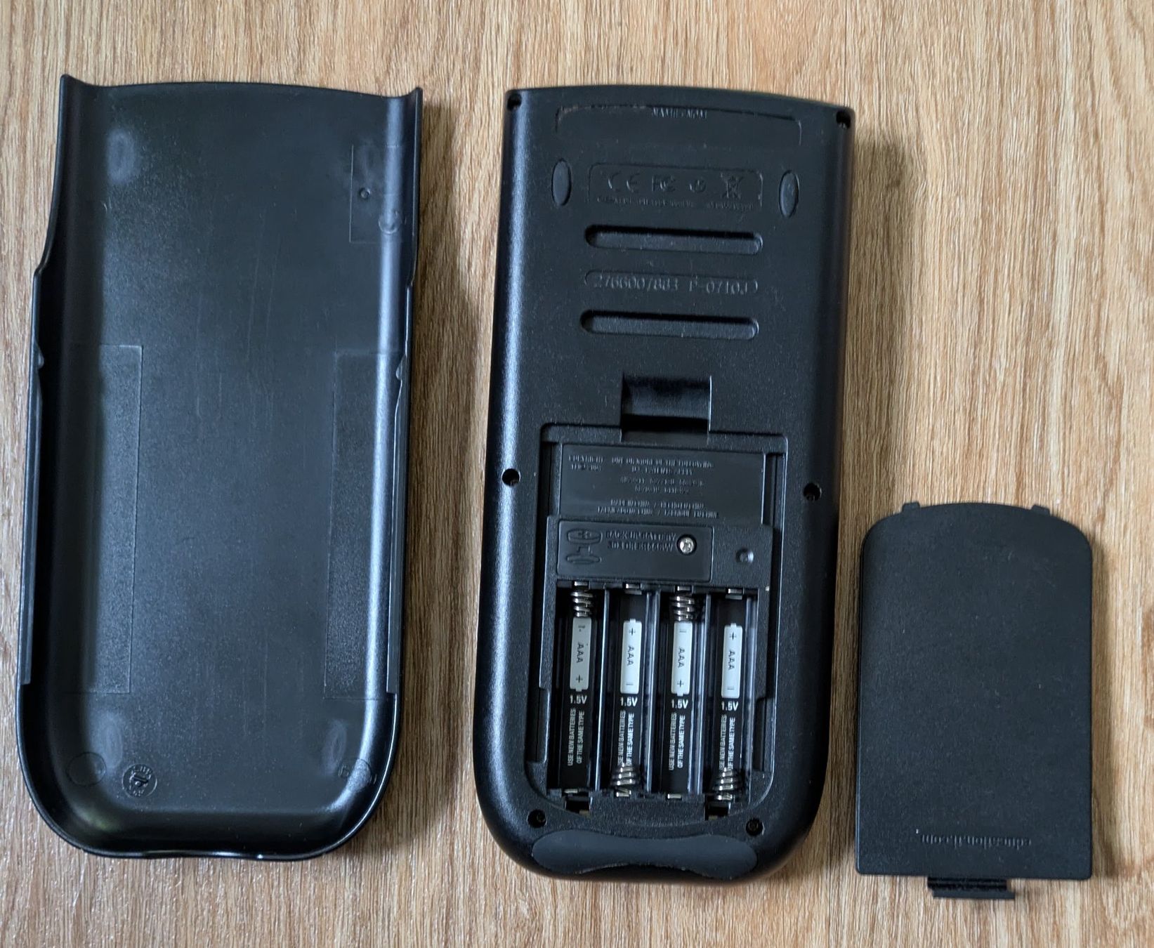 Texas Instruments Taschenrechner: TI-89 Titanium Rechner ab 1.- – Gebraucht aus Zug von twoleftfeets 1