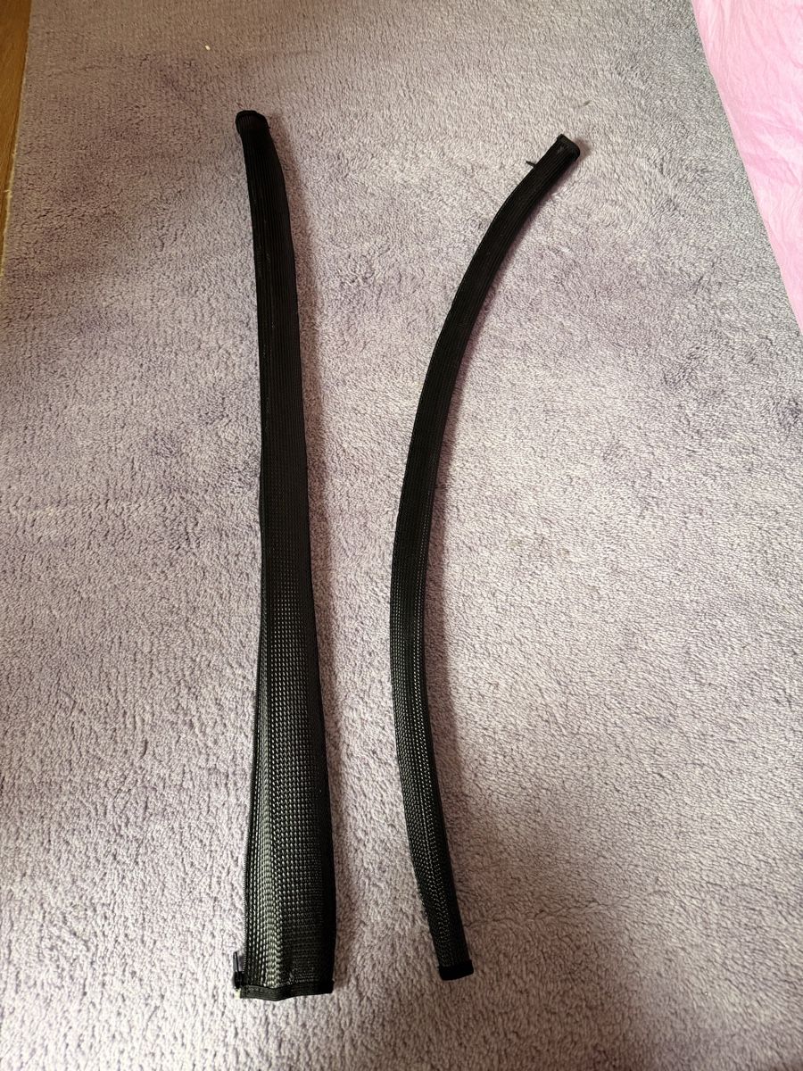 Cavi: 2x cable Protector - Dog/ Baby Protektor Black - Brand New! – Nuovo (secondo la descrizione) da Männedorf venduto da iza04 7