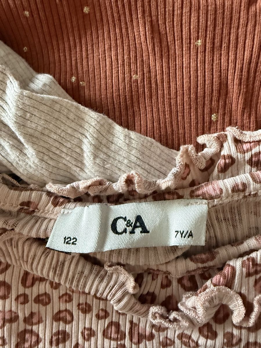 C&A Lotti & Set di vestiti: 3 Long Shirts 122 – Nuovo (secondo la descrizione) da Bremgarten b. Bern venduto da nathalie83 1