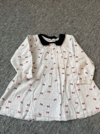 Robe Marese luxe 12M, Imprimé noeuds, Idéale pour l'hiver!