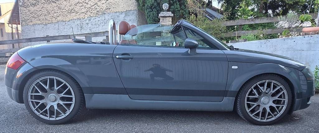 Automobili: Audi TT Roadster – Usato da Hochwald venduto da MrSale 4