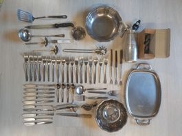 Lot de couverts et ustensiles de cuisine divers 