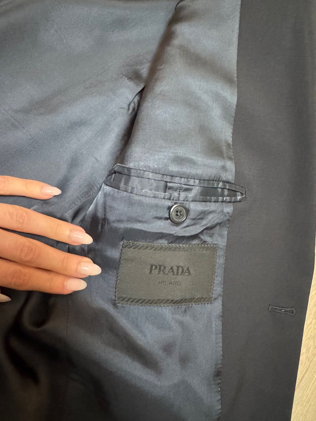 Prada Completi: Herren Prada Blazer in Dunkelblau – Usato da Meilen venduto da Emma_321 3