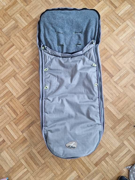Sacs de couchage: Winterfusssack – D'occasion à Stalden (Sarnen) par Xaendi4