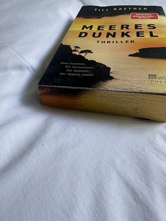 Libri: Thriller Meeresdunkel Till Raether – Usato da Zürich venduto da cla_72hf 2