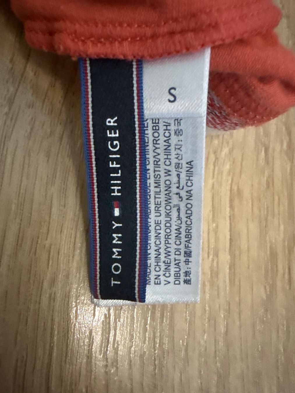 Tommy Hilfiger Tops: Tommy Hilfiger Top Grösse S – D'occasion à ZUFIKON par SULMI01 2
