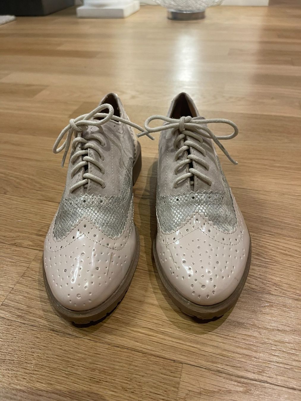Scarpe da donna: Elegante Frühlings Schnürschuhe, Gr. 36 – Usato da Rheineck venduto da FGeissler