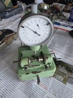 Instrument de mesure horloger LEMANIA avec comparateur TESA 