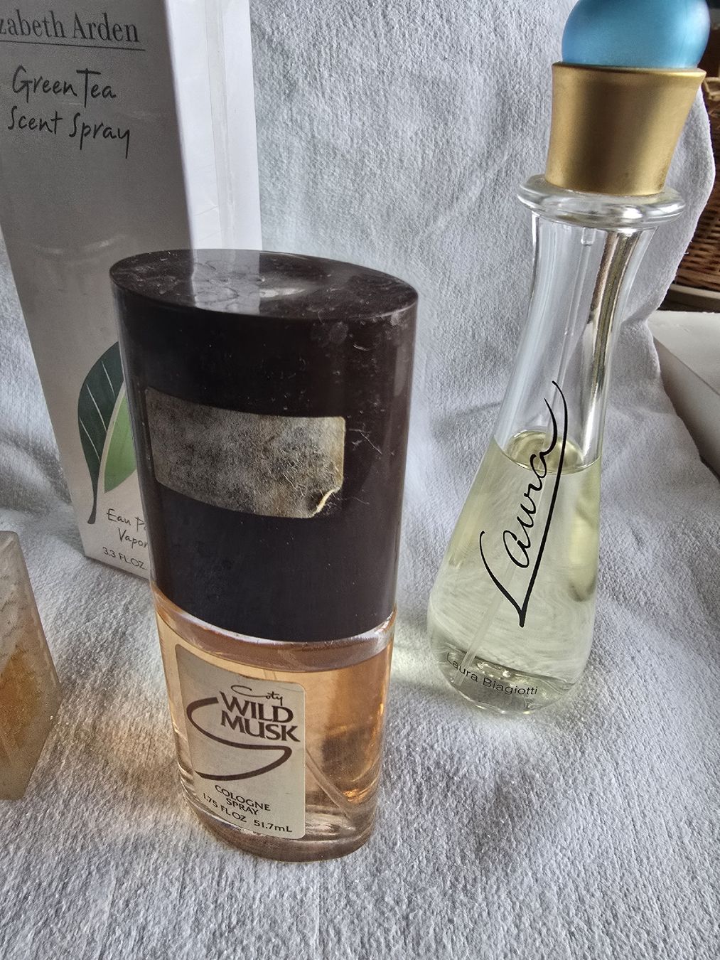 Flacons: Parfum Set – D'occasion à Fehraltorf par las_2mzn 2
