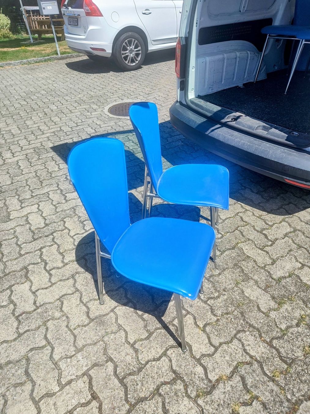 Chaises: Robuste Esszimmerstühle – D'occasion à Ehrendingen par Carter30 1