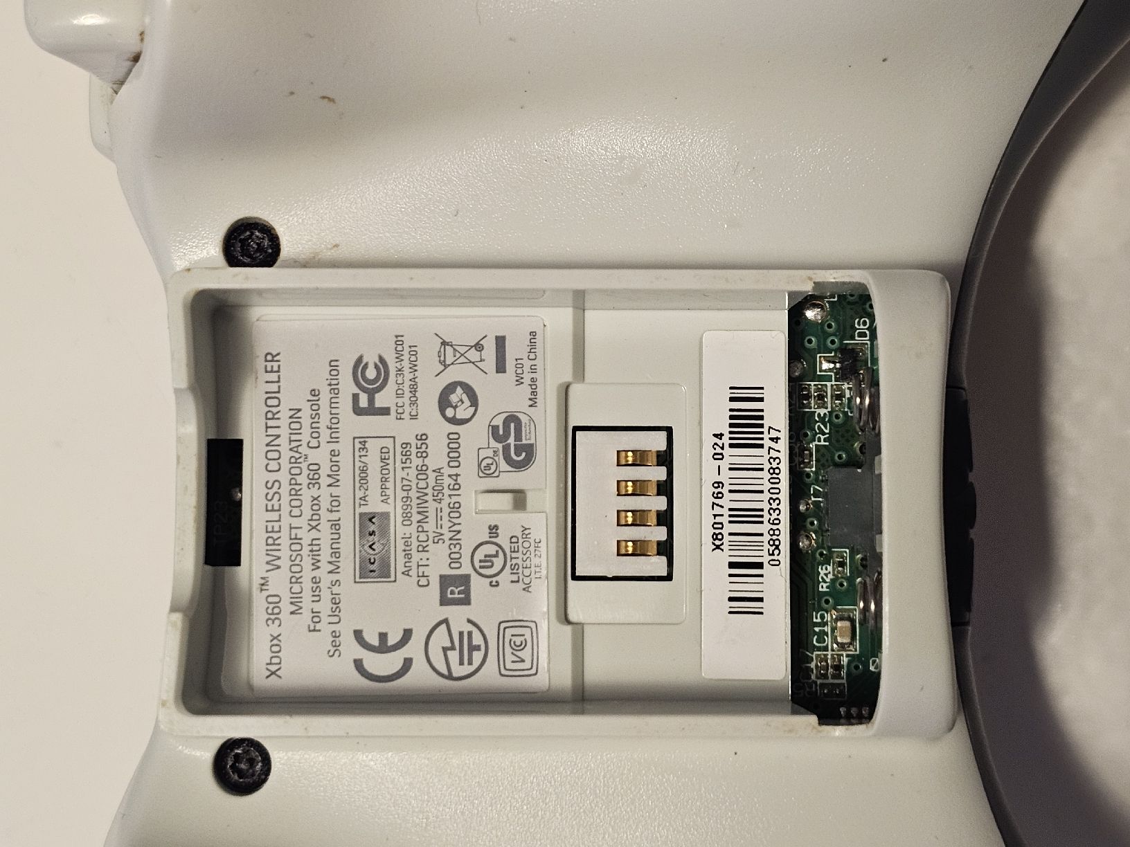 Controller: Manette sans fil Microsoft Xbox 360 blanche – Usato da Bulle venduto da Bflowx 6