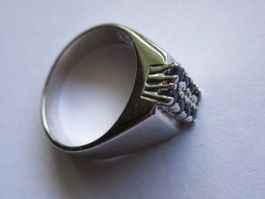Bague argent 800 avec pierres bleues foncées