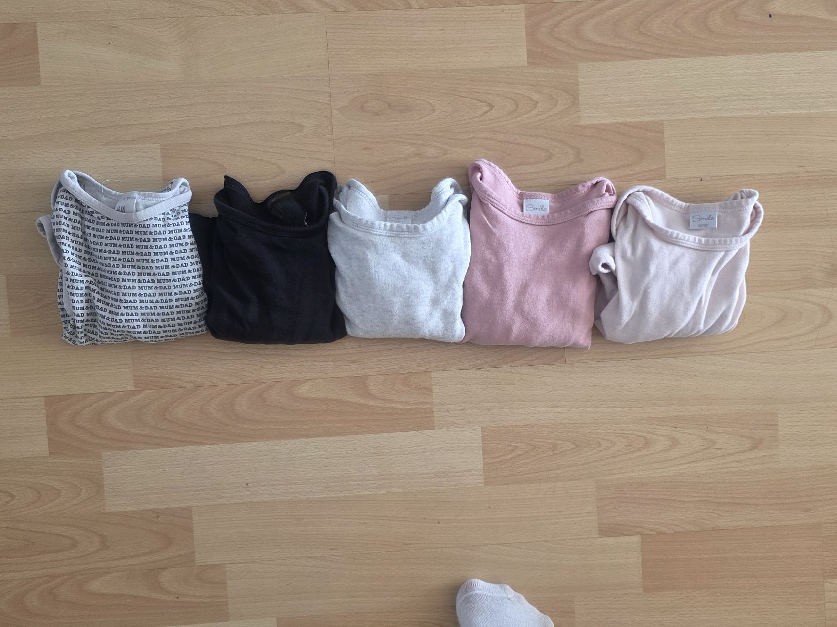 Kleiderpakete & -sets: Langarmbodys – Neu (gemäss Beschreibung) aus Mattwil von Mrs_sonyx