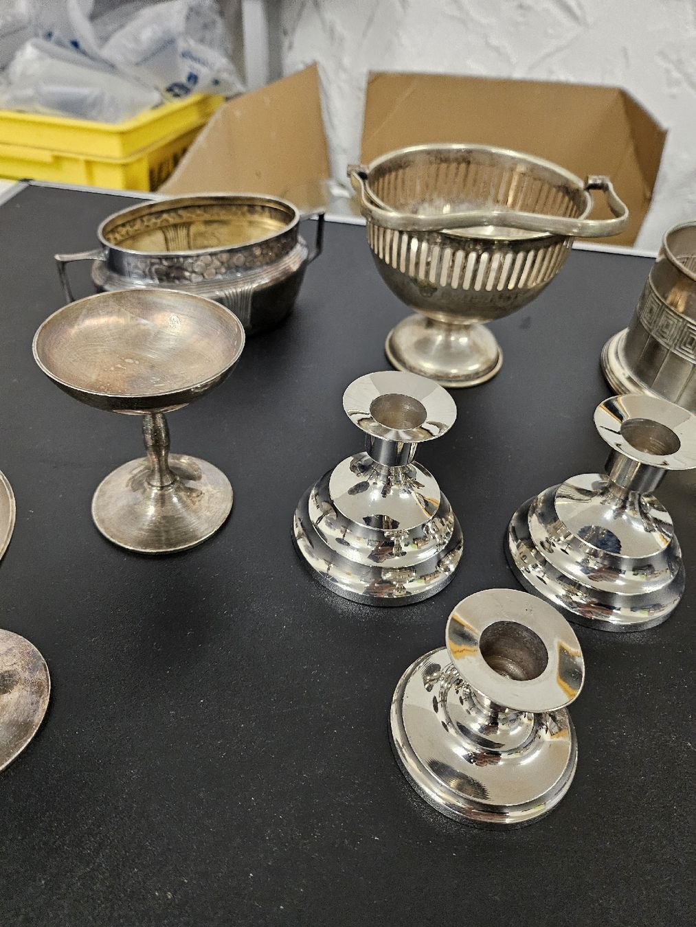 Set di posate: Silber oder Versilbert Konvolut  Becher Kerzenhalter und Div – Usato da St. Gallen venduto da Cocos_Ricardo 4