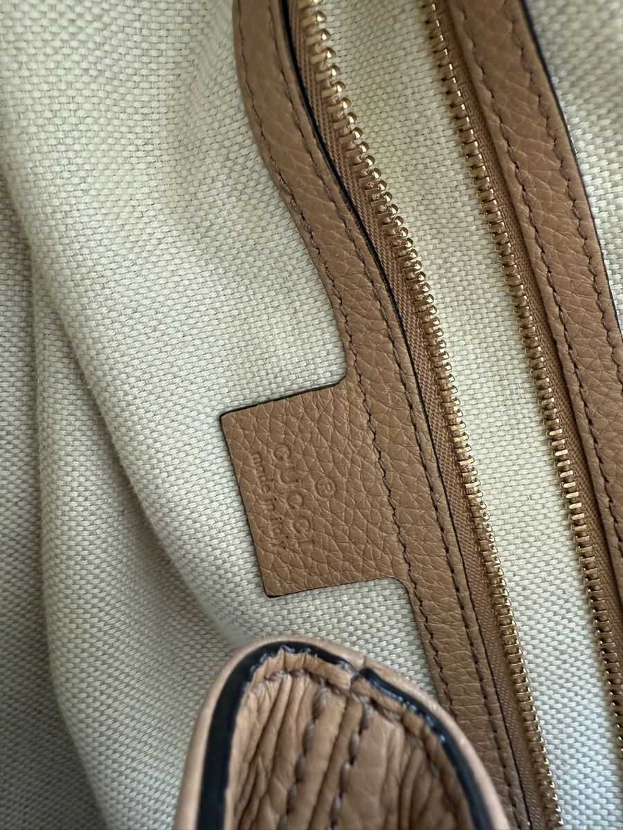 Gucci Borse da donna: Gucci Soho Tasche in beige – Usato da Selzach venduto da TiffanysSO 5