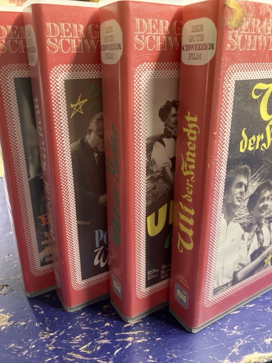Tutti i VHS: Der gute Schweizer Film VHS Set – Usato da Erlenbach im Simmental! venduto da Simmentaler-Perlen 4