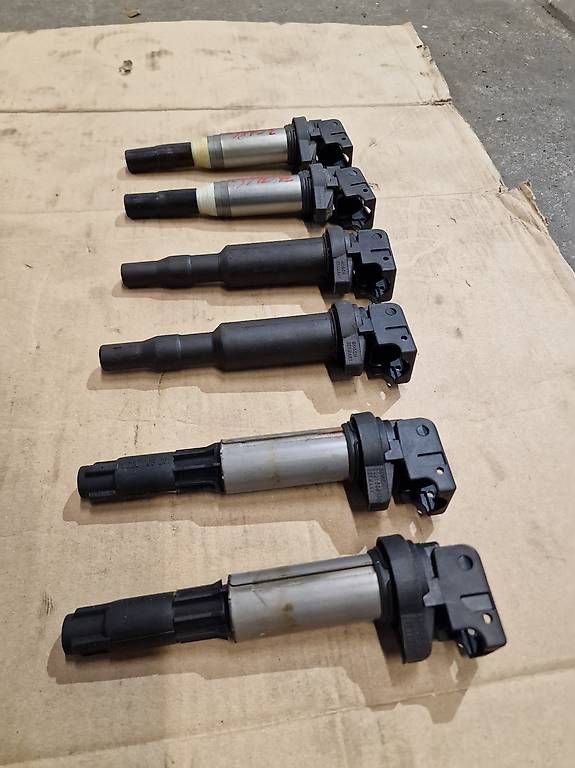 Tutti pezzi di ricambio auto: bmw e46 Zündspule B04 Motor  – Usato da Niedergösgen venduto da Zecinha 2