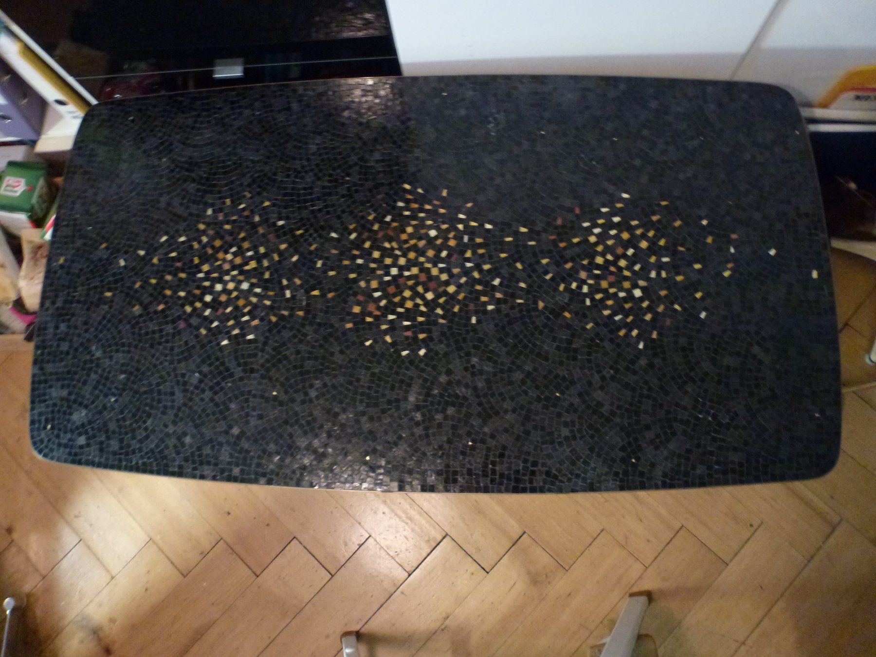 Tavoli: Vintage Mosaik Salontisch – Usato da Zürich venduto da Luftibus01 7