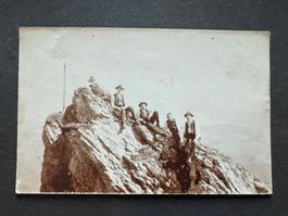 AK  1910 Bergsteiger uralt gelaufen  (G3745)