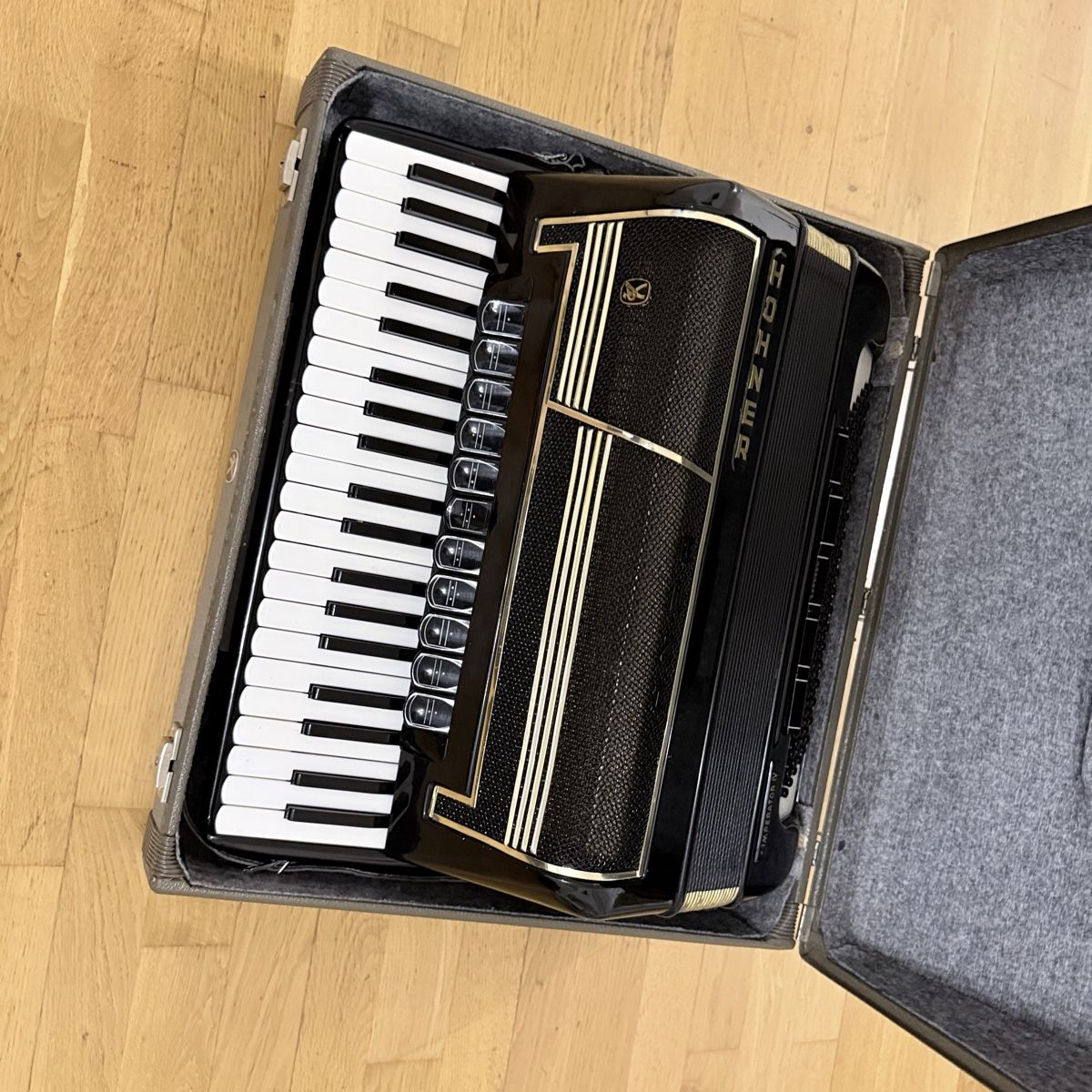 Instruments de musique: Akkordeon  – D'occasion à Langnau am Albis par dri_59xr 4