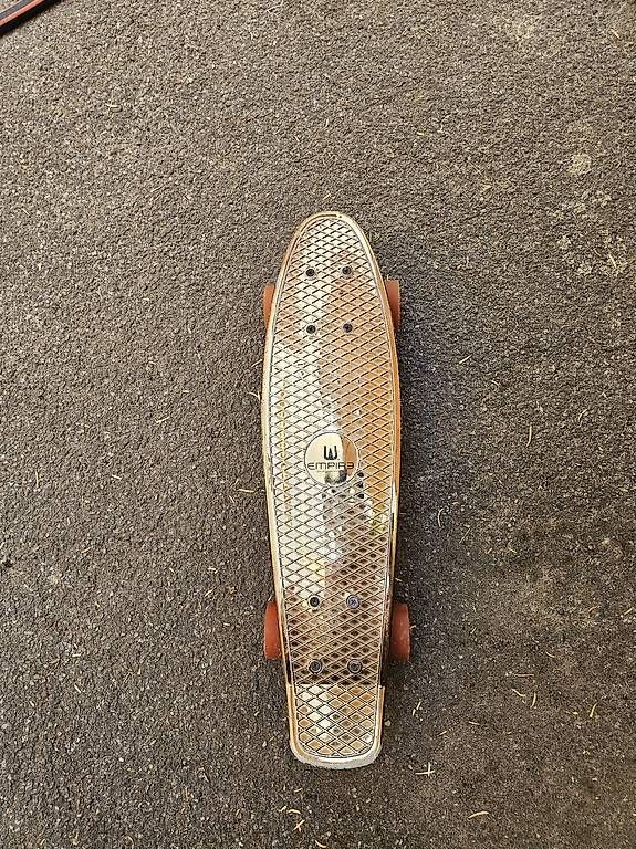 Skateboards: Skateboard – Gebraucht aus Basel von lucaC