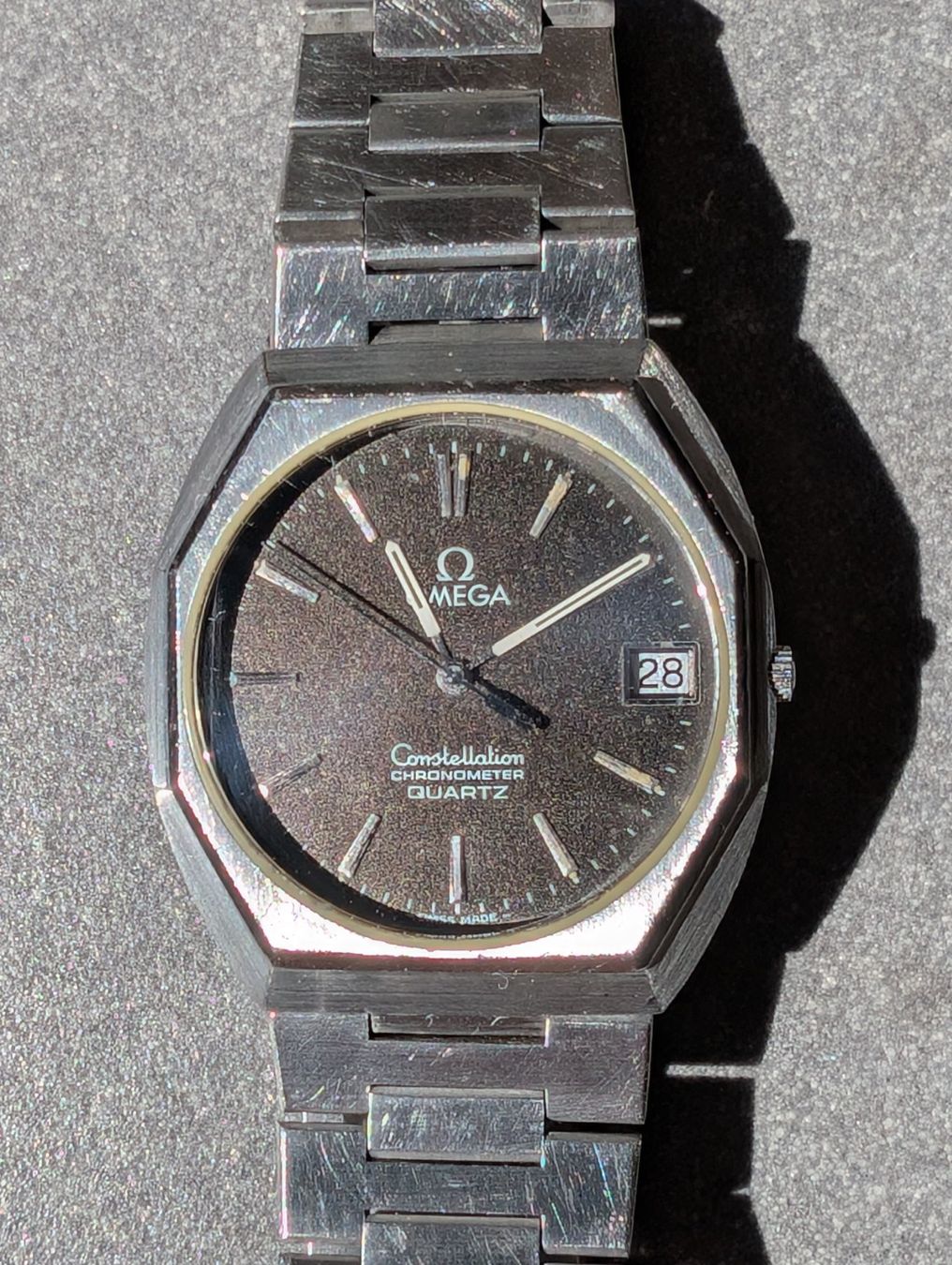 Omega Montres: OMEGA Constellation Chronometer Quartz – D'occasion à Fulenbach par dadablablagaga