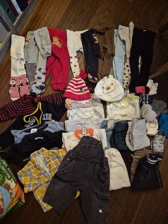 Baby Kleider Gr. 62-80
