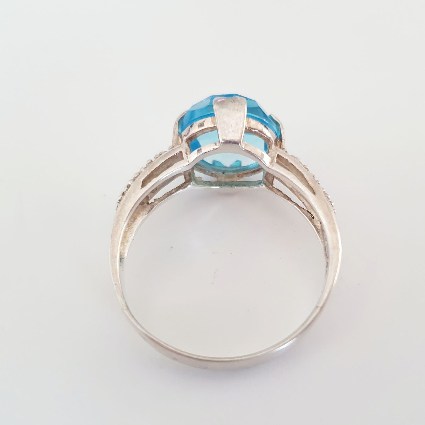 Anelli: Silber Ring 925 mit blauem Stein, Gr 22,3 mm – Usato da Kreuzlingen venduto da Wunderkiste123 4