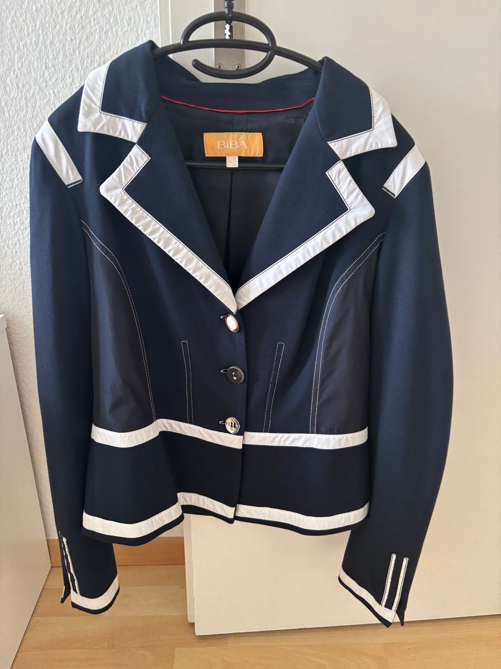 Biba Giacche: Edler Biba Blazer – Usato da Büren an der Aare venduto da schlenker66