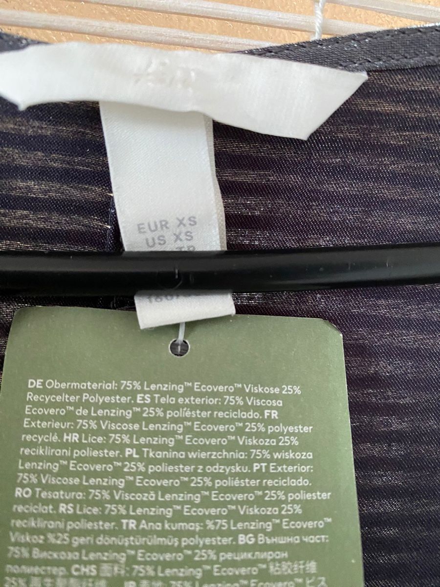 H&M Vestiti: Robe grise foncée – Nuovo e nell'imballaggio originale da Montreux venduto da Izapeche811 1