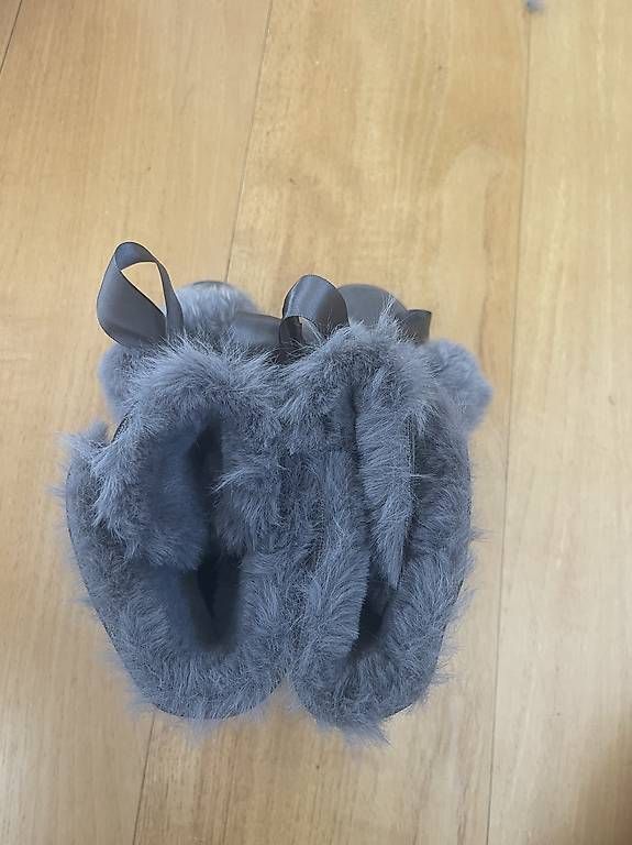 Scarpe da donna: stivaletti con pelo – Nuovo e nell'imballaggio originale da Lugano venduto da naz_zkg8 3