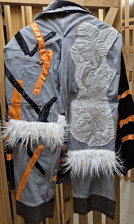 Costumi: Fasnachtskleid  – Usato da Luzern venduto da ker_lj92 1