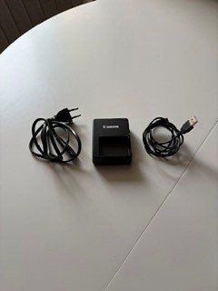 Canon Fotocamera: Canon EOS 1000D + 2 objectifs Canon – Kit complet – Usato da Porrentruy venduto da pas_s95q 6