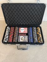 Pokerkoffer mit Chips Karten und Würfeln Neu