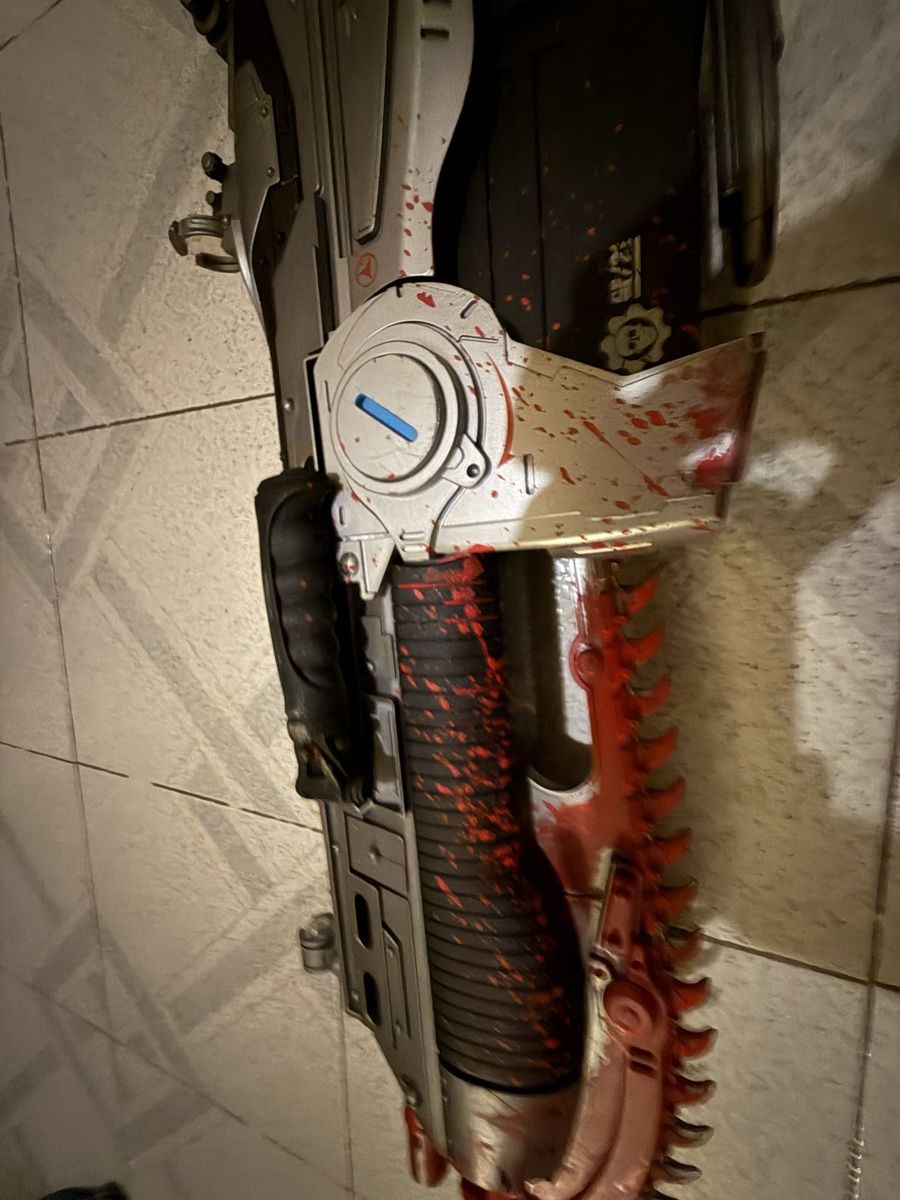 Giocattoli: Gears of War Lancer – Usato da Coldrerio venduto da Crivelli 1