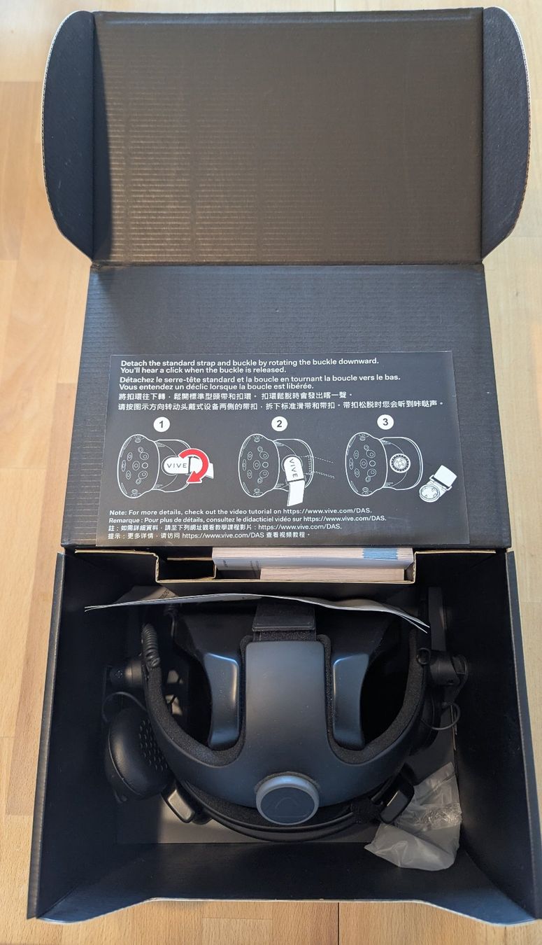 HTC VR Brille: HTC Vive inkl. Deluxe Audio Head Strap – Gebraucht aus Bern von Lenny5156 1