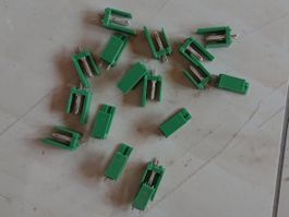 17 Stk Stiftenleiste grün 2-pol. RM4.0 - 280609-1 von Tyco