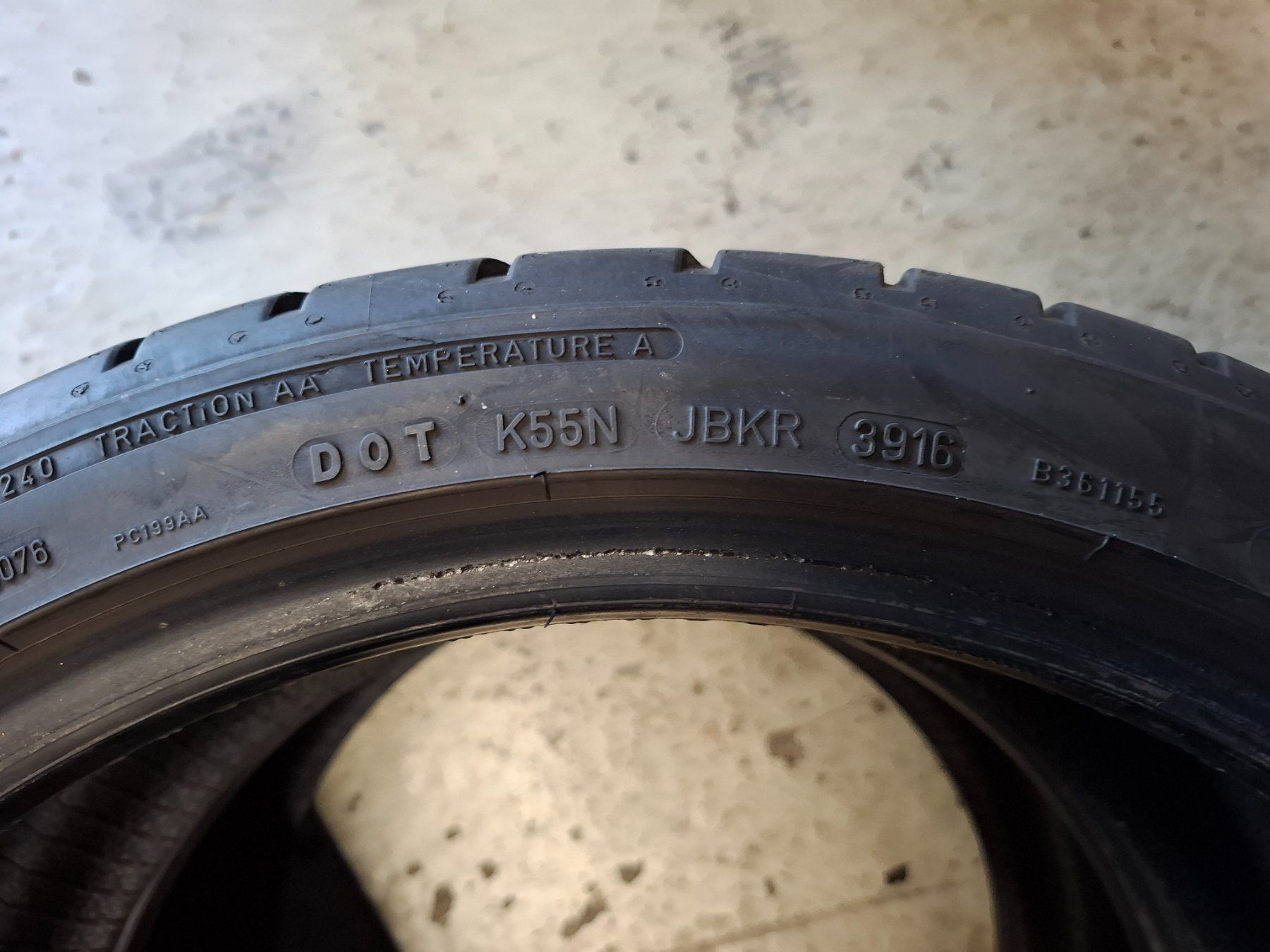 Dunlop Pneumatici & Ruote complete: 2x Dunloop 225/40R18 Sommer (6) – Usato da Lachen SZ venduto da Future81 3