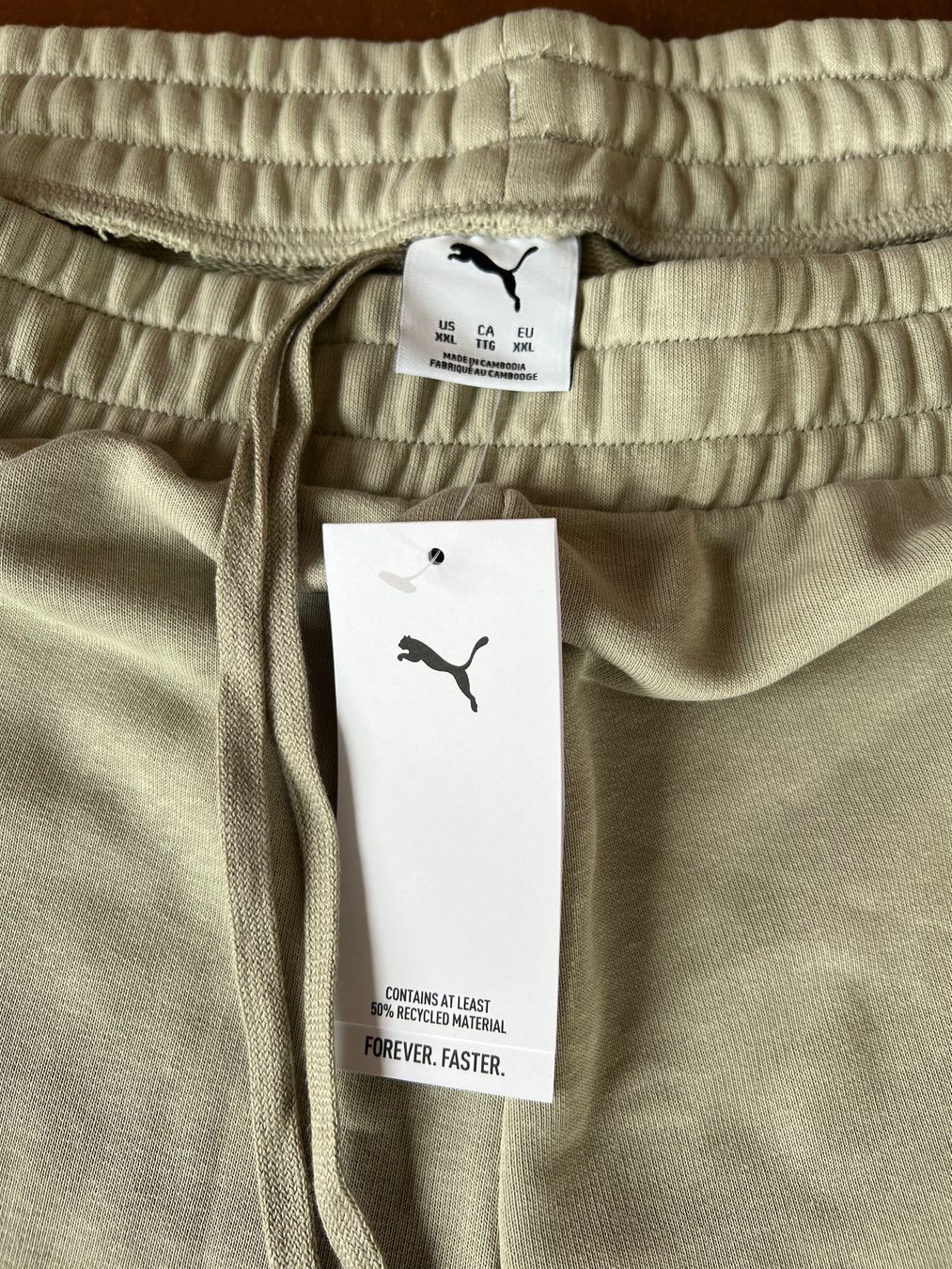 Pantaloni: Trainerhose Puma – Nuovo (secondo la descrizione) da Feuerthalen venduto da Ramona11 1