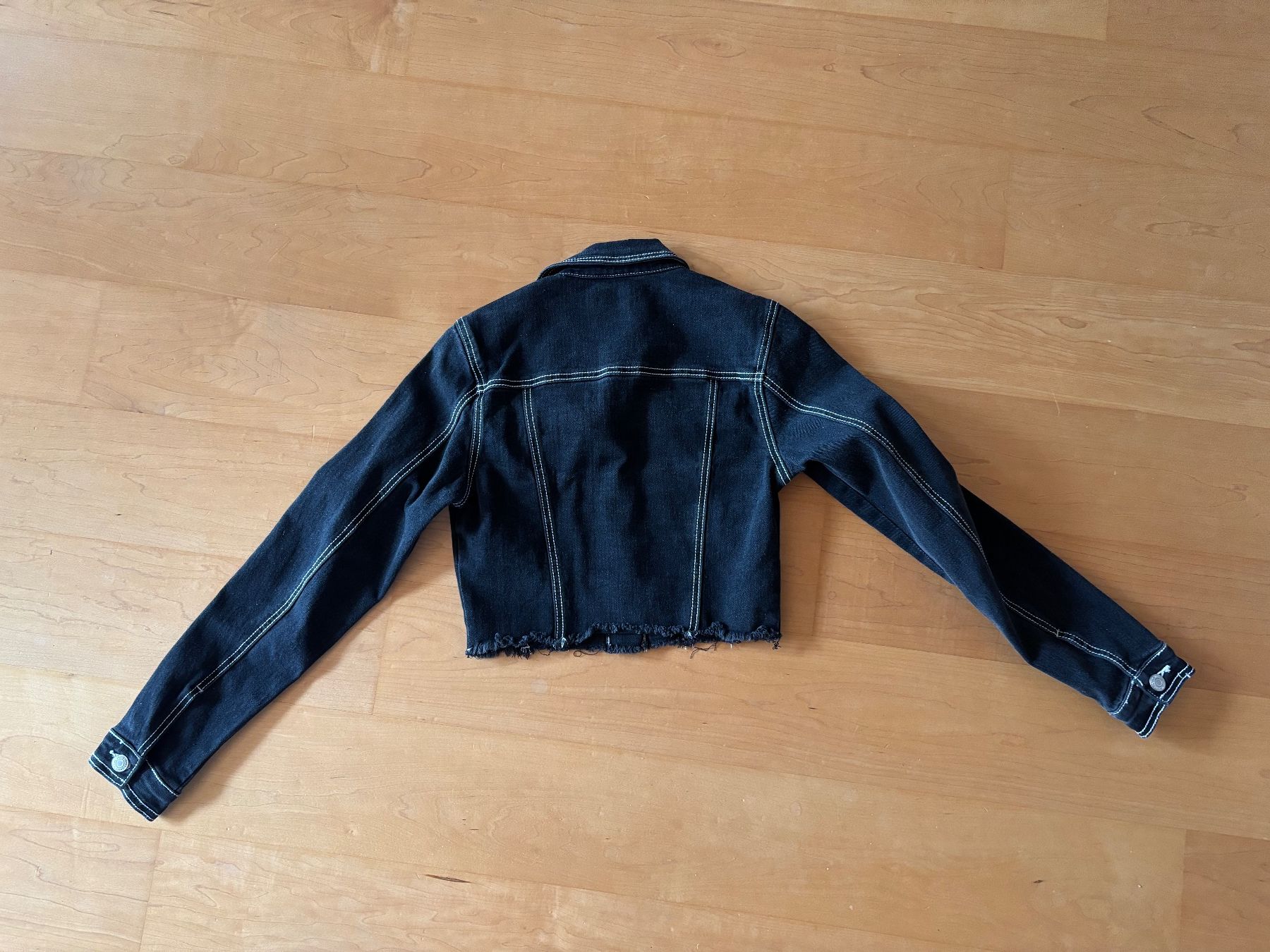 Tally Weijl Jacken & Mäntel: Jeans-Jacke kurz, Grösse 32 – Gebraucht aus Emmenbrücke von jz71 1