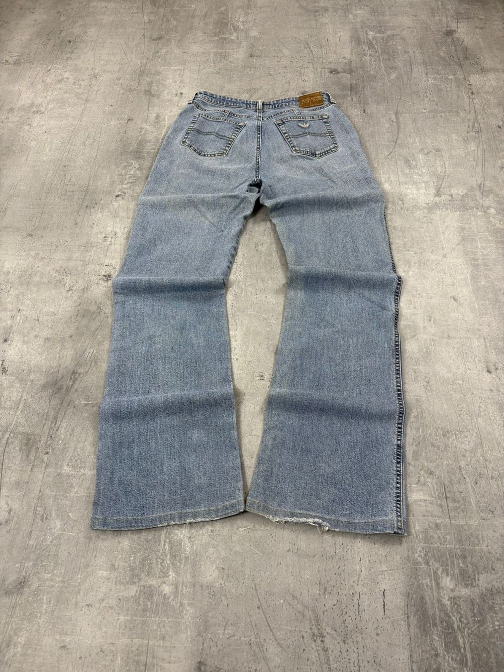 Armani Jeans: Vintage Bootcut Armani Jeans (S) – Usato da Werdenberg venduto da hase.vintage 1