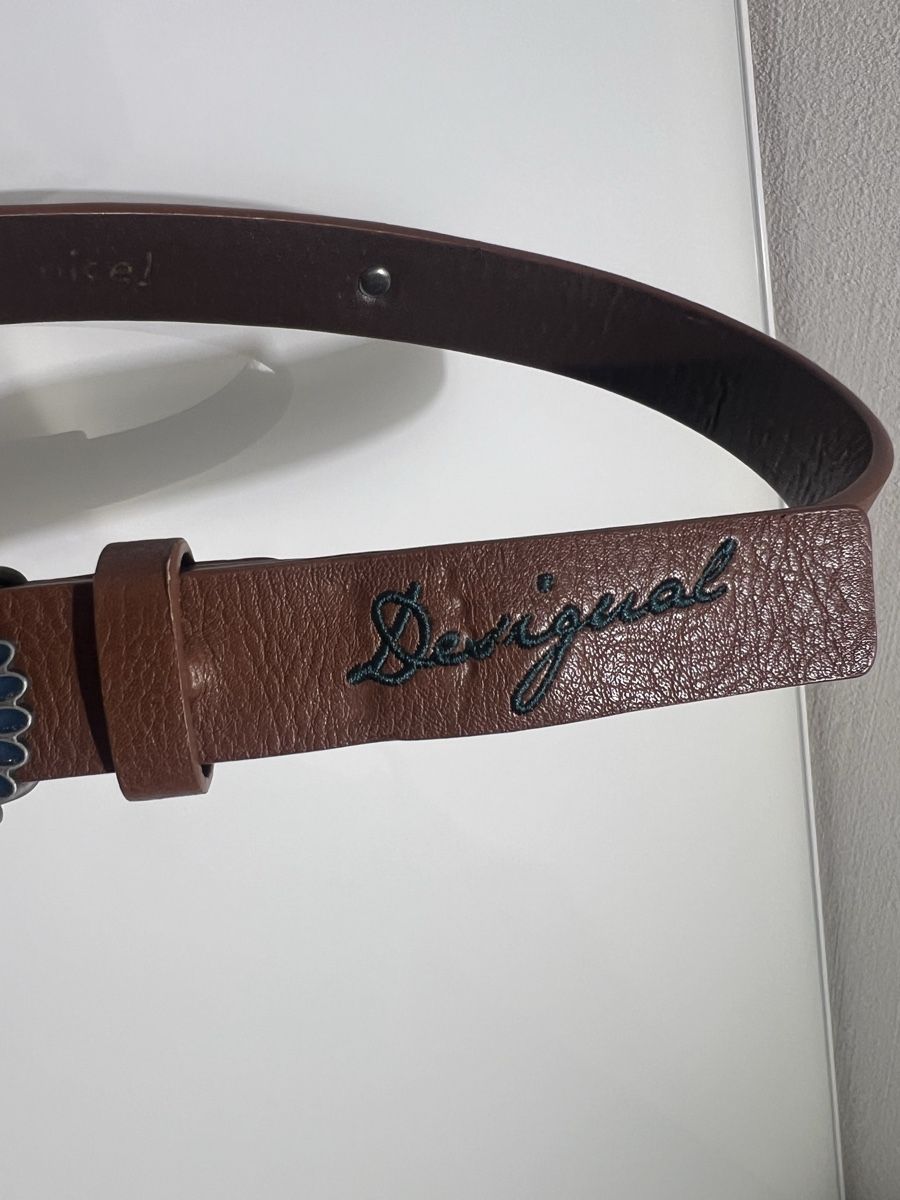 Desigual Cinture: Desigual Gurt Braun mit Glitzer – Usato da Grindelwald venduto da wand_24 2