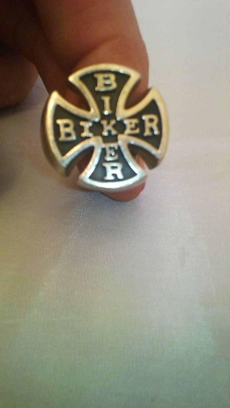 Anelli: Biker Ring Silver massiv – Usato da La Heutte venduto da franco029